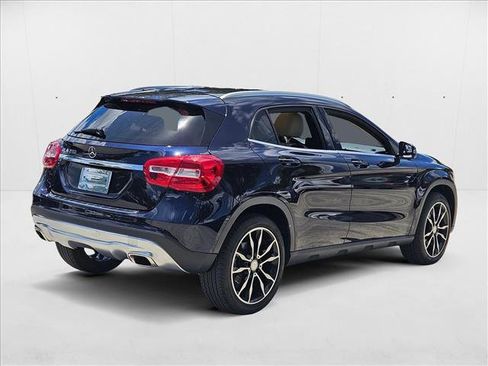 Certified 2017 Mercedes-Benz GLA 250 image 5