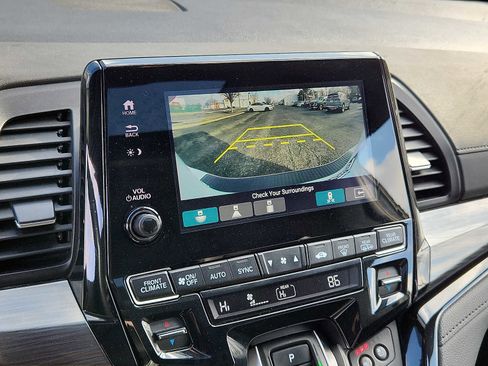 Certified 2023 Honda Odyssey Elite image 16