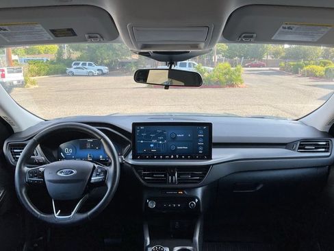 Used 2024 Ford Escape Active w/ Tech Pack #2 FWD image 25