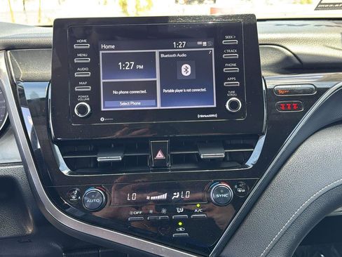 Certified 2022 Toyota Camry SE image 14