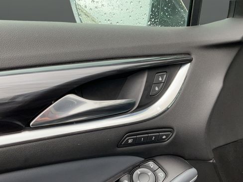 Used 2018 Buick Enclave Premium w/ Experience Buick Package AWD/4WD image 30
