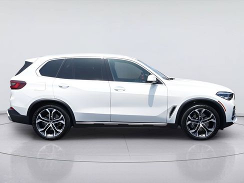Used 2023 BMW X5 xDrive40i w/ Premium Package AWD/4WD image 5