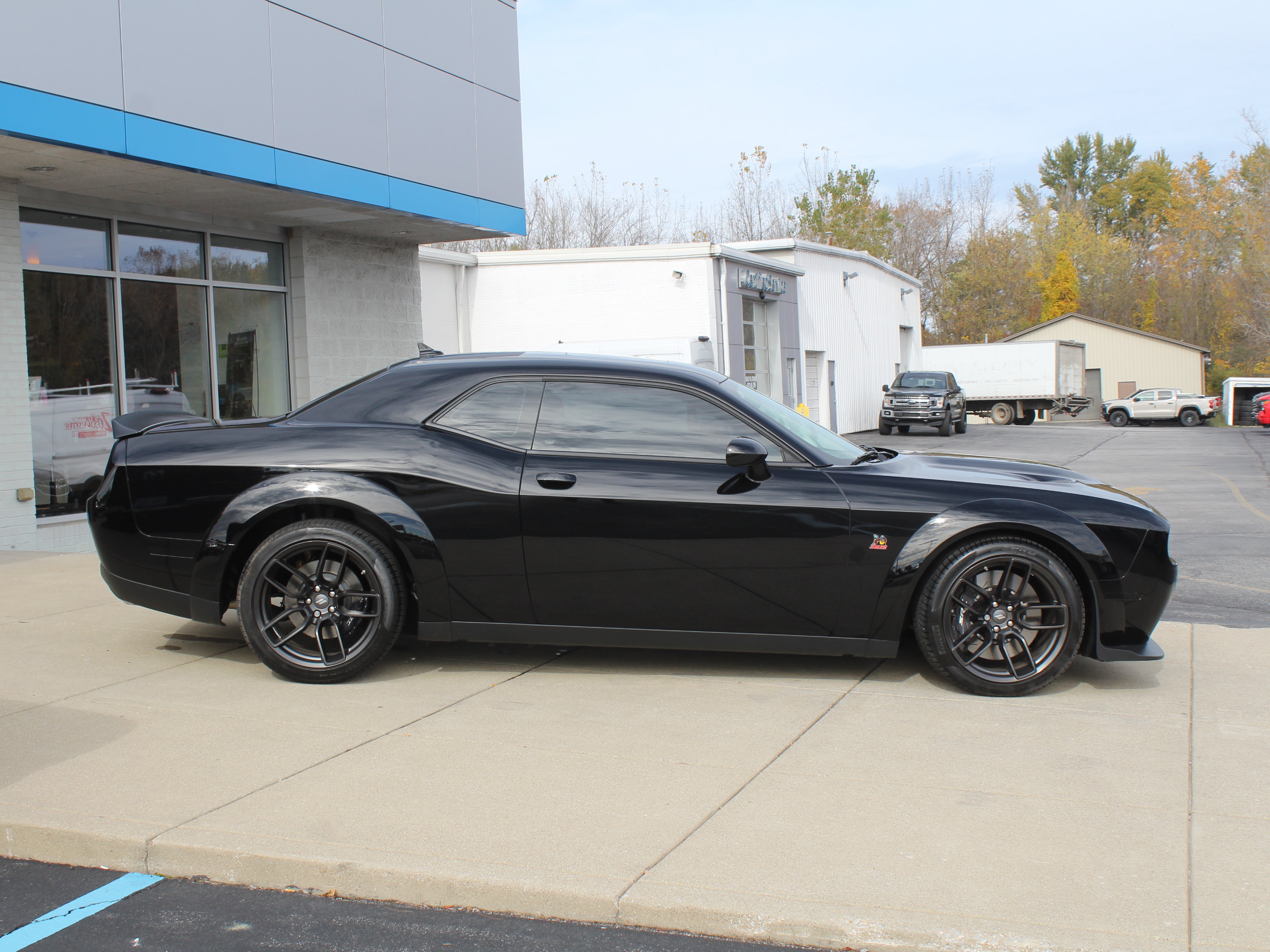 Used 2023 Dodge Challenger R/T Scat Pack RWD image 5