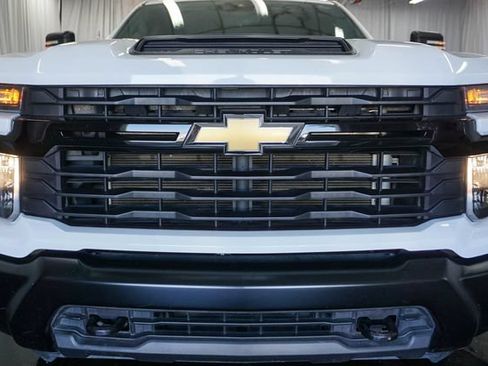 Used 2024 Chevrolet Silverado 3500 W/T w/ WT Convenience Package AWD/4WD image 3
