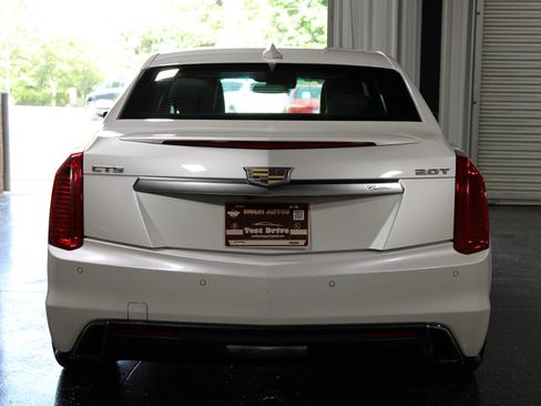 Used 2018 Cadillac CTS Luxury RWD image 5