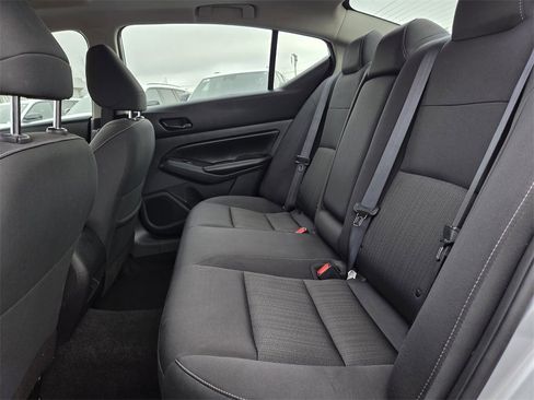 Used 2024 Nissan Altima 2.5 SV w/ SV Premium Package image 19