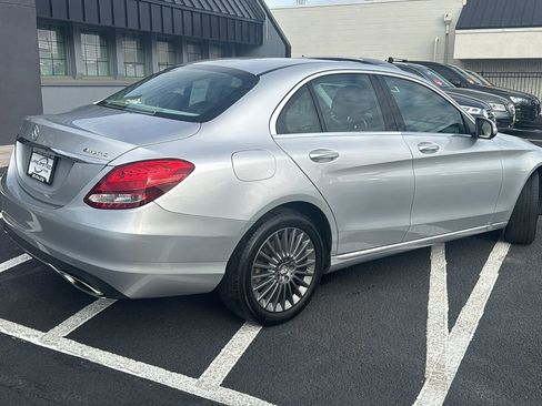 Used 2015 Mercedes-Benz C 300 4MATIC Sedan image 3