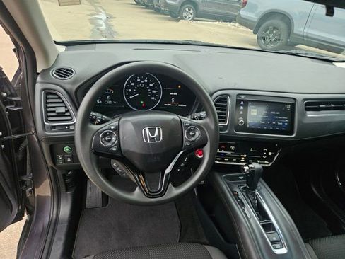 Used 2022 Honda HR-V EX image 17