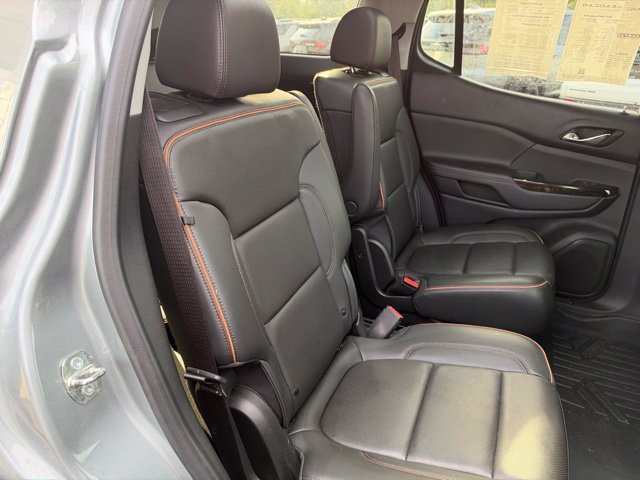 Used 2023 GMC Acadia AT4 w/ Preferred Package AWD/4WD image 14