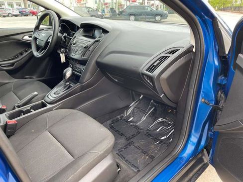 Used 2018 Ford Focus SE FWD image 63