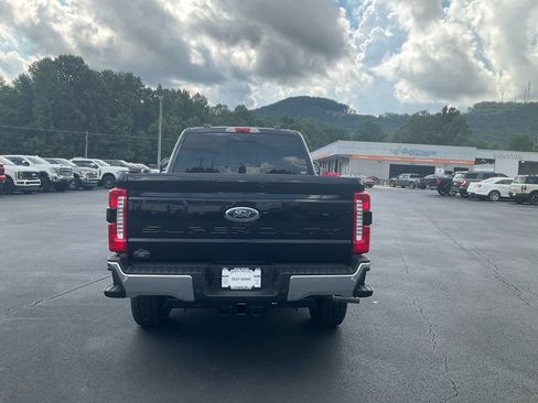 New 2026 Ford F250 Lariat w/ Chrome Package AWD/4WD image 6