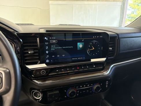 Certified 2025 Chevrolet Silverado 1500 LT Trail Boss w/ LT Trail Boss Premium Package AWD/4WD image 24