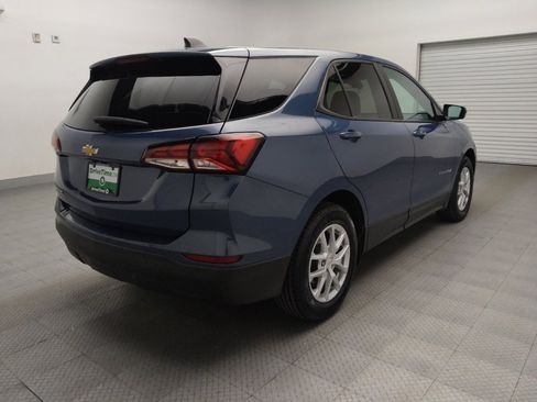 Used 2024 Chevrolet Equinox LS w/ LS Convenience Package FWD image 9