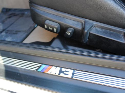Used 1999 BMW M3 Coupe image 22