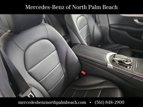 Certified 2018 Mercedes-Benz C 300 4MATIC Sedan image 30