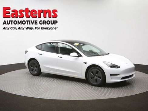 Used 2023 Tesla Model 3 Standard Range image 47