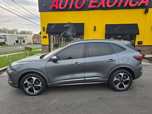 Used 2023 Ford Escape ST-Line Elite w/ Premium Technology Package image 22