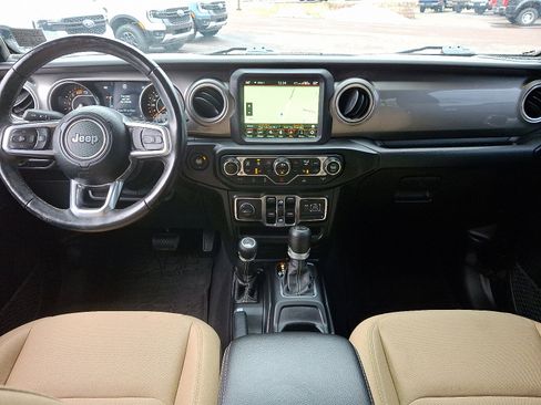 Used 2021 Jeep Wrangler Unlimited Sahara image 15