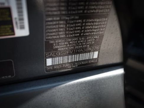 Used 2017 Land Rover Range Rover HSE AWD/4WD image 77