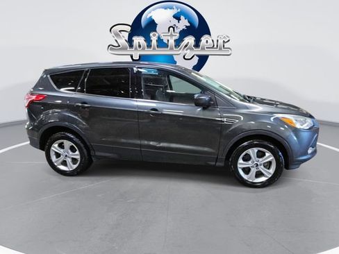 Used 2016 Ford Escape SE image 9