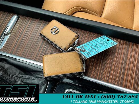 Used 2019 Volvo XC60 T5 Inscription w/ Protection Package Premier image 11