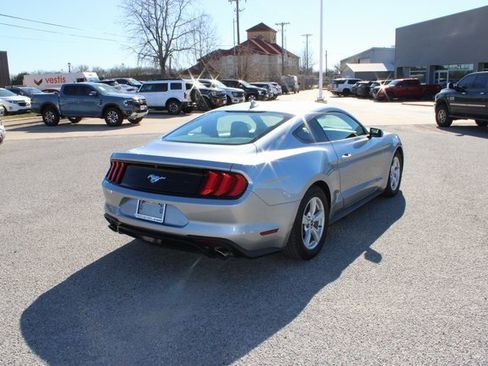 Used 2021 Ford Mustang Coupe image 7
