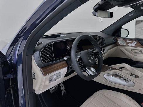 New 2026 Mercedes-Benz GLS 63 AMG 4MATIC image 10