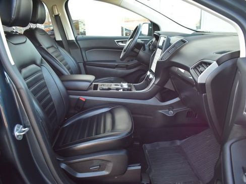 Used 2023 Ford Edge SEL w/ Convenience Package image 45