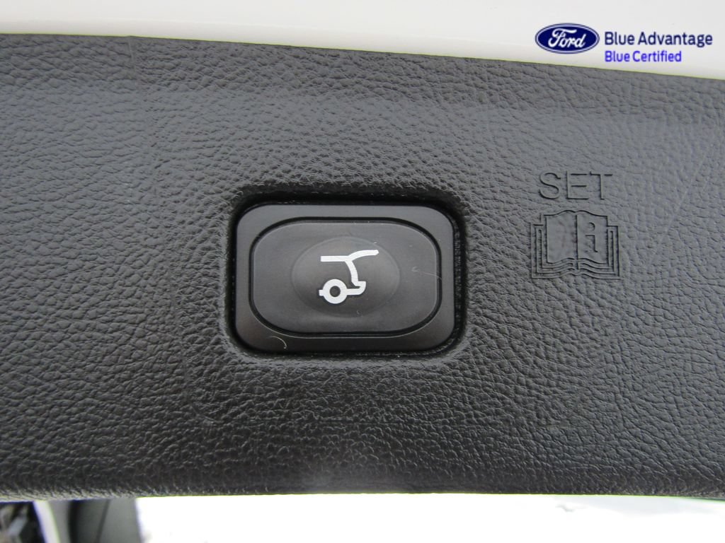 Used 2024 Ford Edge Titanium w/ Equipment Group 301A AWD/4WD image 26