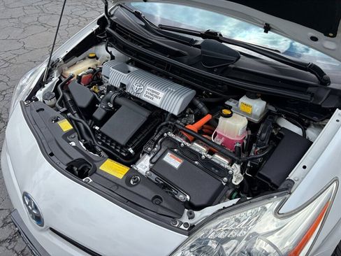 Used 2013 Toyota Prius Persona Series FWD image 23