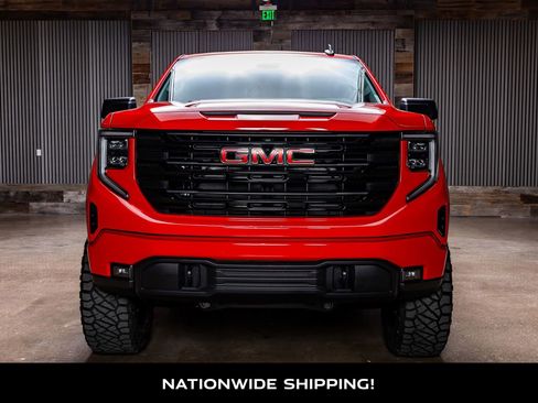 Used 2025 GMC Sierra 1500 Elevation image 4