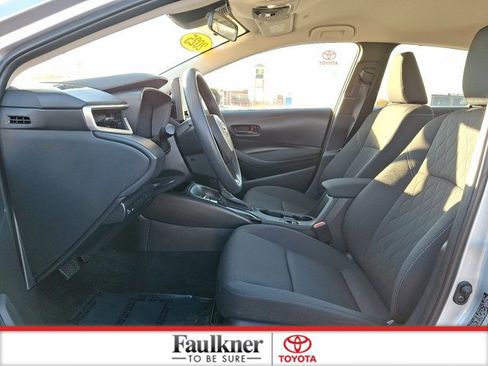 Certified 2025 Toyota Corolla LE image 13