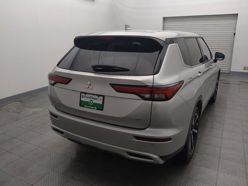 Used 2022 Mitsubishi Outlander SE image 7