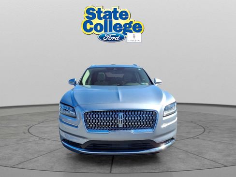 Used 2023 Lincoln Nautilus Reserve w/ Luxury Package image 2