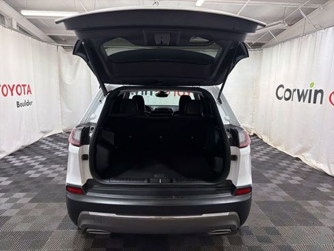 Used 2022 Jeep Cherokee Limited image 16