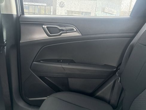 New 2026 Kia Sportage LX FWD image 23