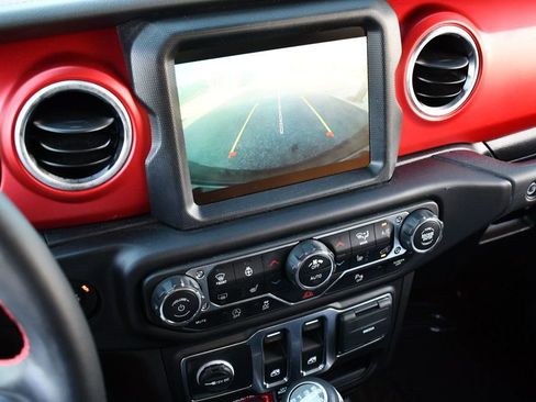 Used 2022 Jeep Wrangler Rubicon w/ Steel Bumper Group image 52