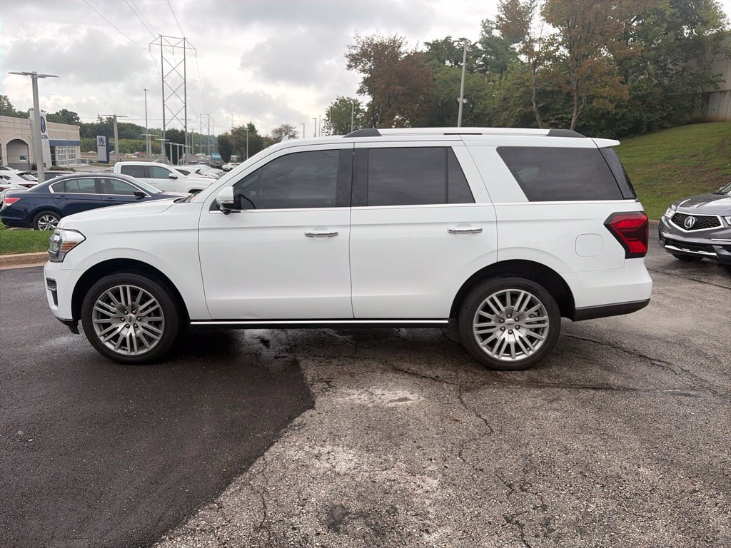 Used 2023 Ford Expedition Limited AWD/4WD image 8