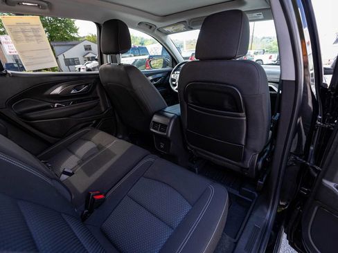 Used 2022 GMC Terrain SLE w/ Driver Convenience Package AWD/4WD image 29