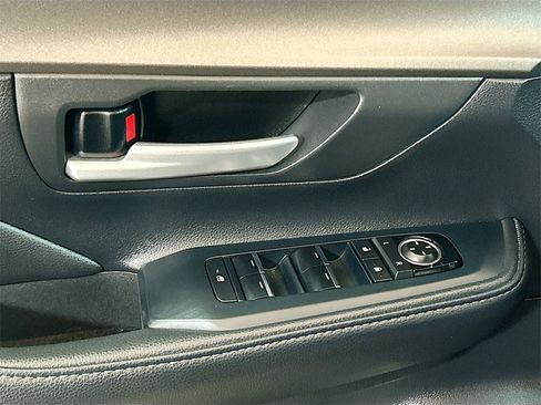 Used 2024 Toyota Grand Highlander XLE image 15