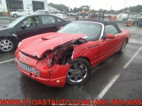 Used 2002 Ford Thunderbird Deluxe image 1