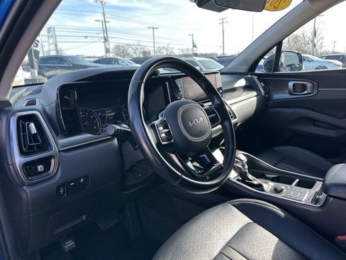 Used 2022 Kia Sorento S image 45