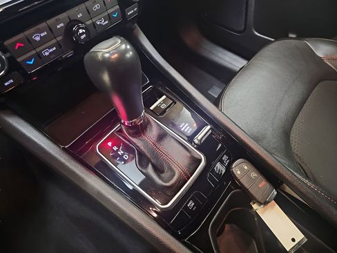 Used 2023 Jeep Compass Trailhawk image 20