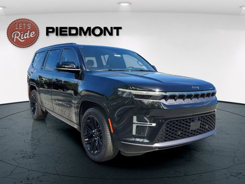 New 2026 Jeep Grand Wagoneer Limited AWD/4WD image 4