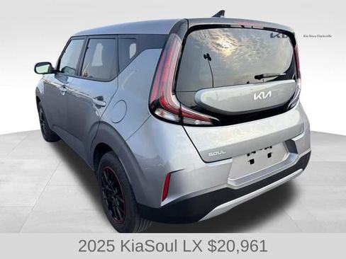 Used 2025 Kia Soul LX FWD image 6