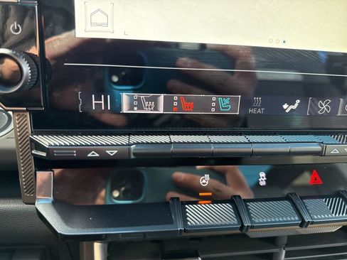 Used 2025 GMC Hummer EV 3X image 35