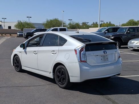 Used 2013 Toyota Prius Three image 7