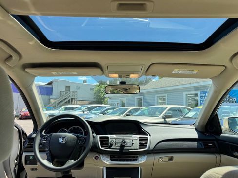 Used 2014 Honda Accord EX image 9