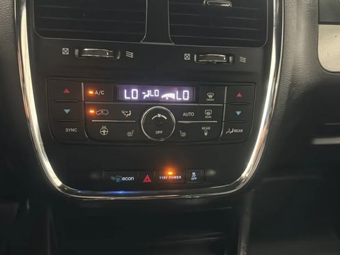 Used 2019 Dodge Grand Caravan GT FWD image 15