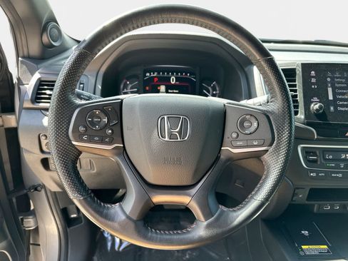 Certified 2024 Honda Passport TrailSport image 16